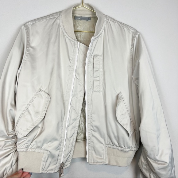 Vince Ruched Sleeve Satin Parachute Bomber Jacket Chalet Ivory Cream Size Small - Picture 13 of 16